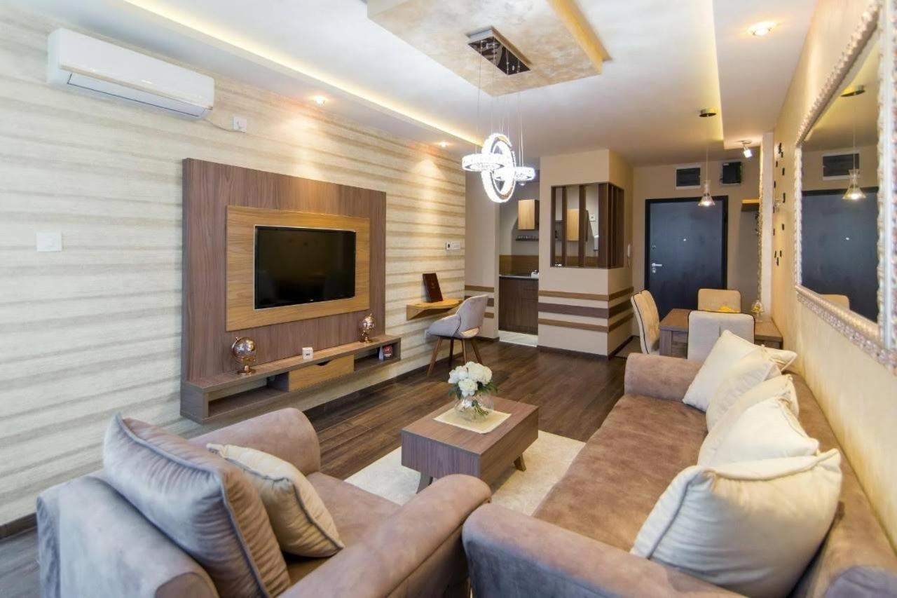 Apartmani Eleganza & La Vista Нови Сад Екстериор снимка